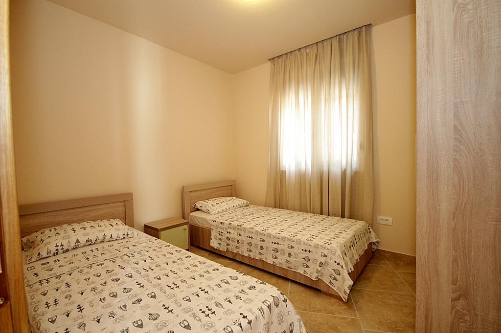 סוטומורה Apartments Oktopus מראה חיצוני תמונה